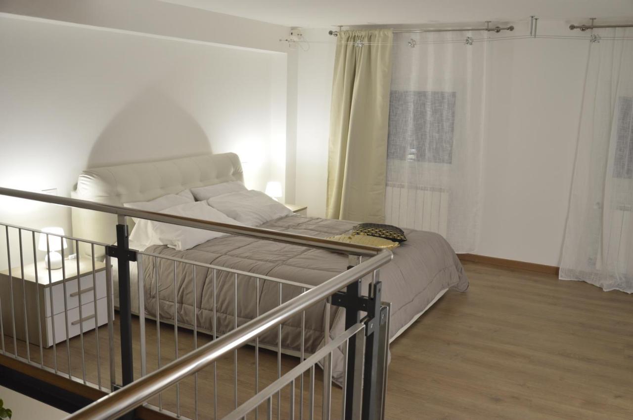 Calle Michelangelo Apartments Венеция Екстериор снимка