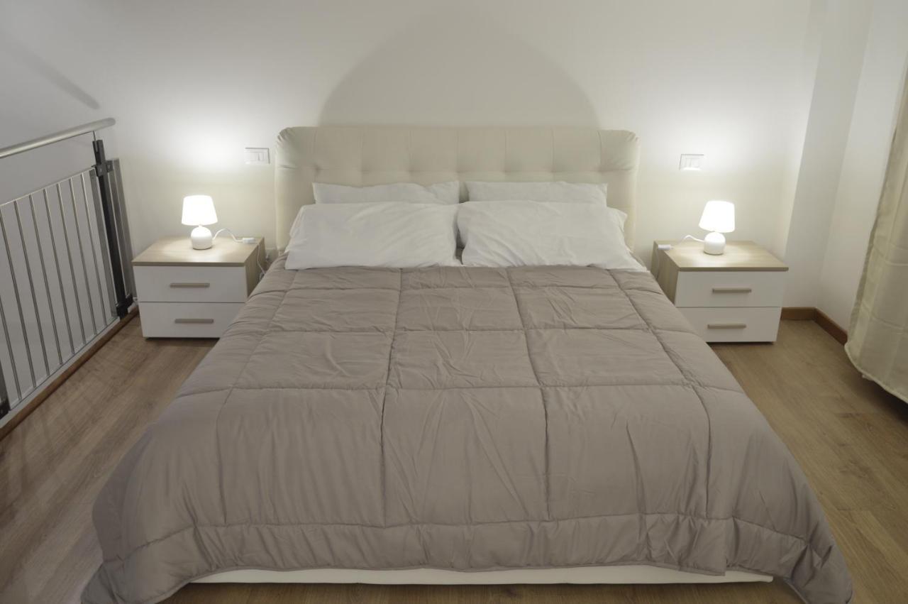 Calle Michelangelo Apartments Венеция Екстериор снимка