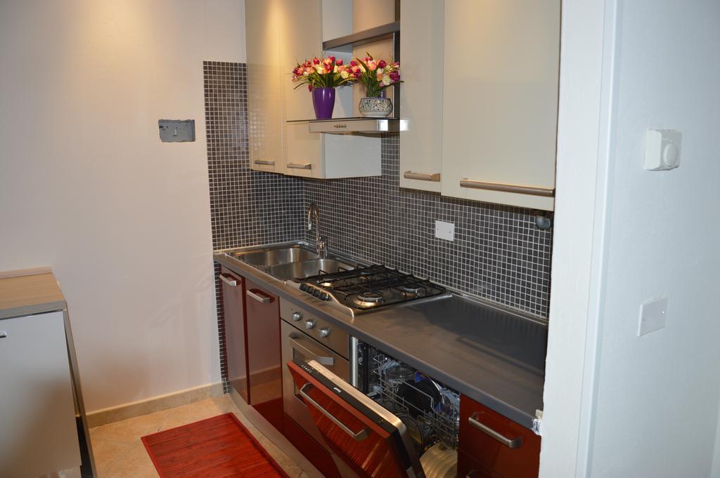 Calle Michelangelo Apartments Венеция Екстериор снимка