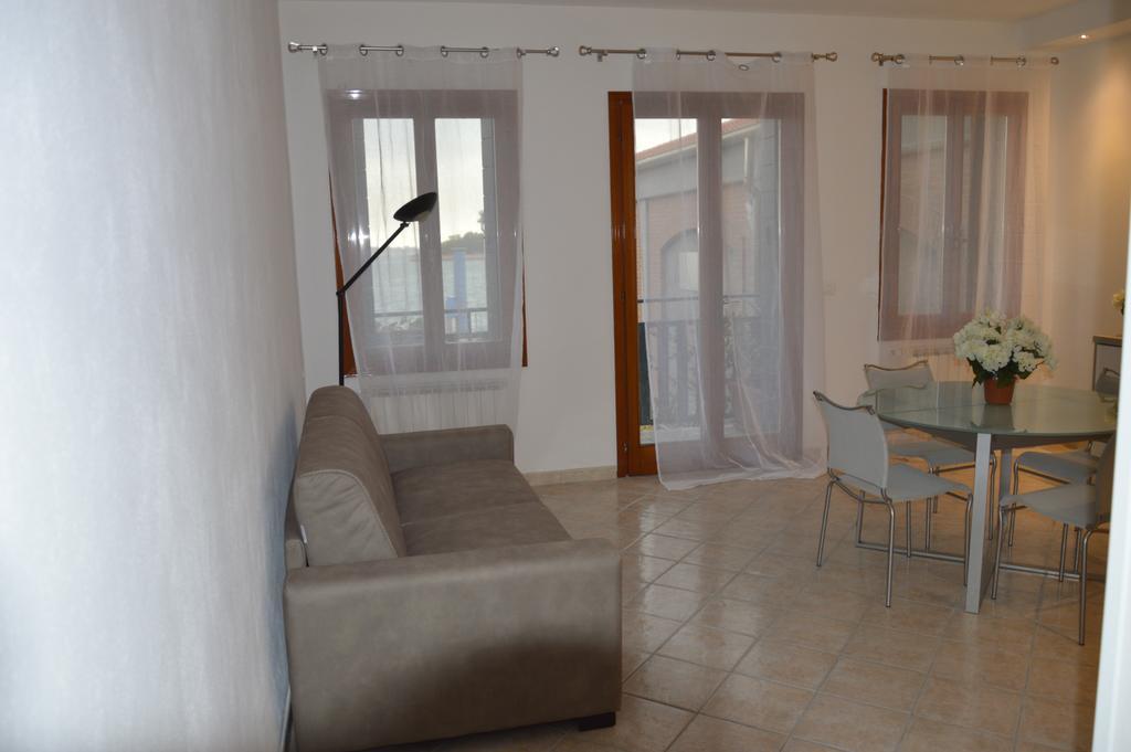Calle Michelangelo Apartments Венеция Екстериор снимка
