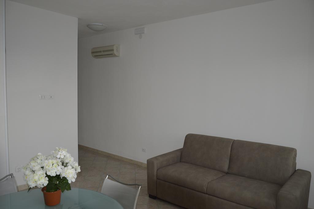 Calle Michelangelo Apartments Венеция Екстериор снимка