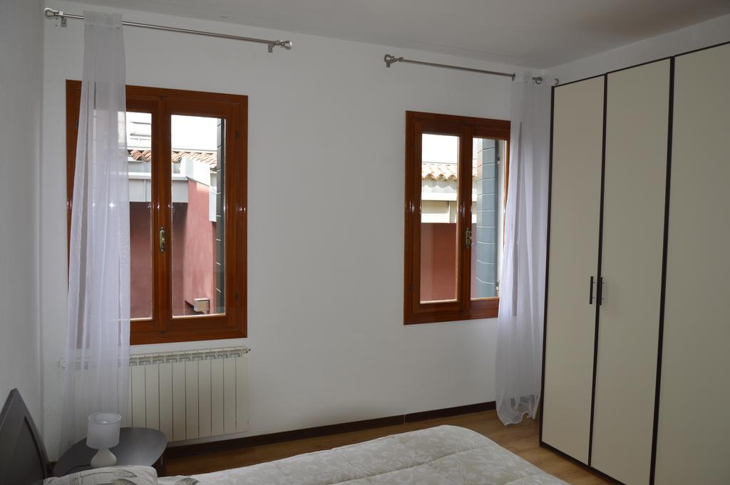 Calle Michelangelo Apartments Венеция Екстериор снимка